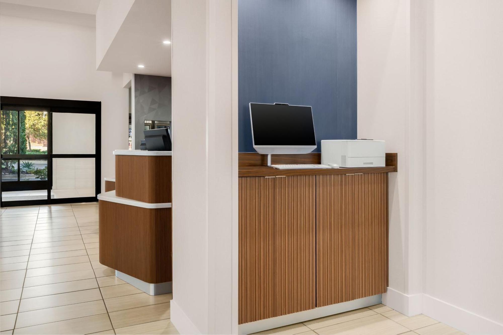 Courtyard By Marriott Columbus Phenix City Zewnętrze zdjęcie