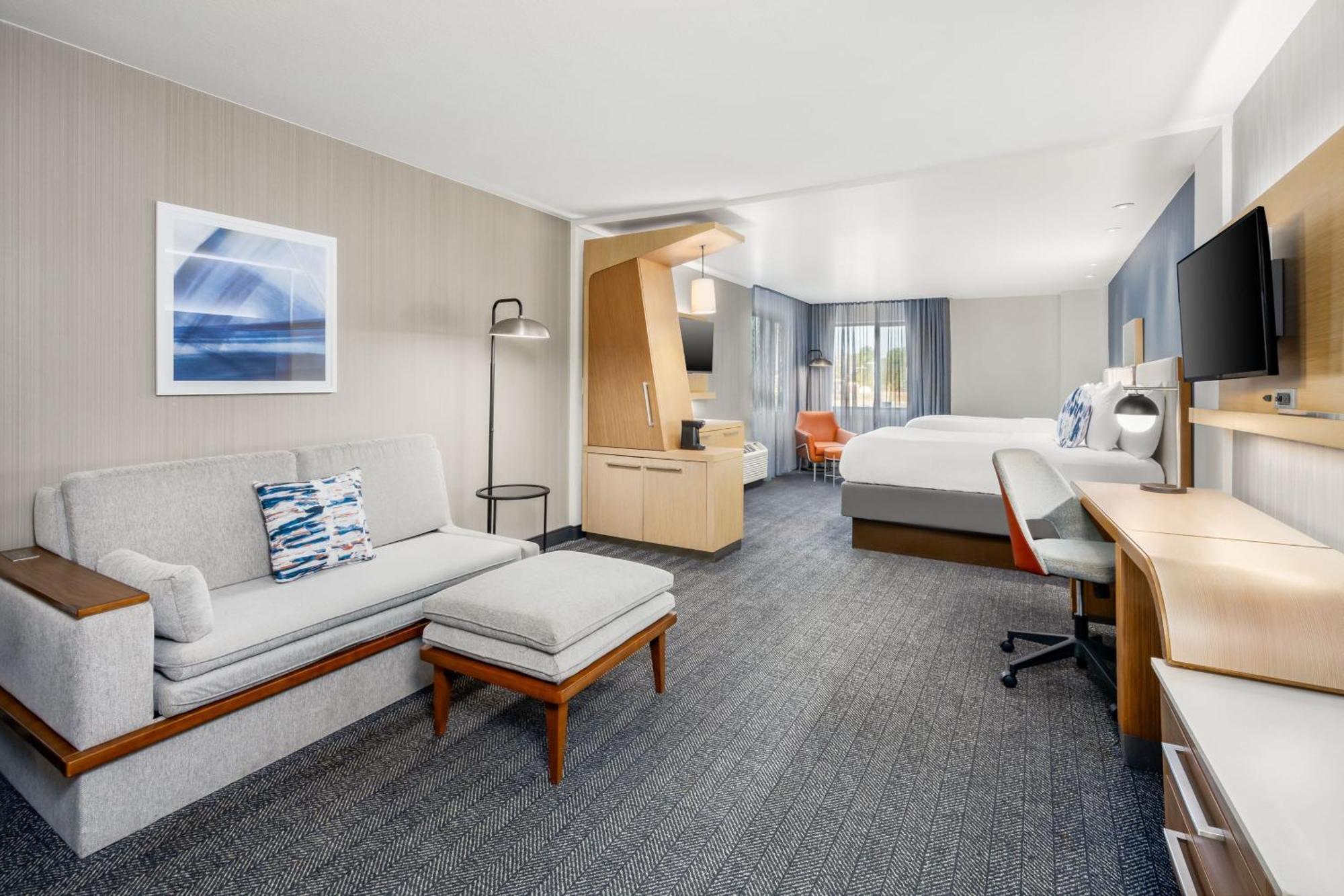 Courtyard By Marriott Columbus Phenix City Zewnętrze zdjęcie