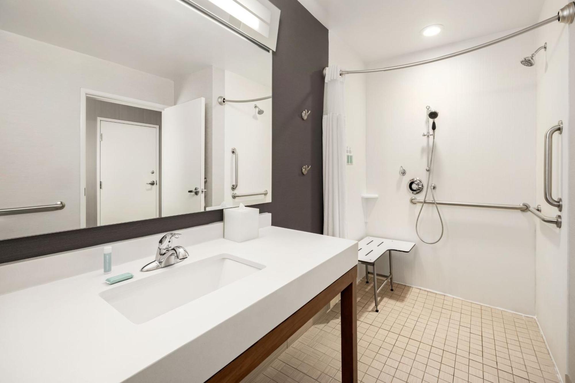 Courtyard By Marriott Columbus Phenix City Zewnętrze zdjęcie
