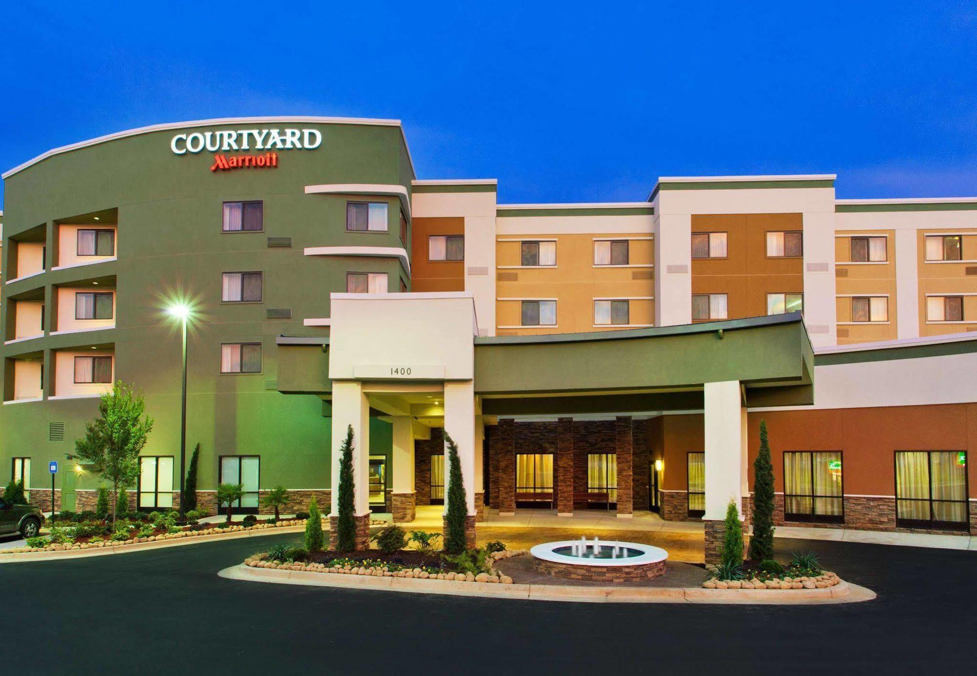 Courtyard By Marriott Columbus Phenix City Zewnętrze zdjęcie